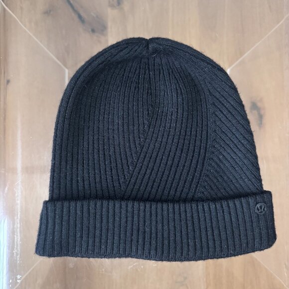 Lululemon Crazy Cozy Beanie Black NWOT Soft Stretch Knit - Picture 8 of 10